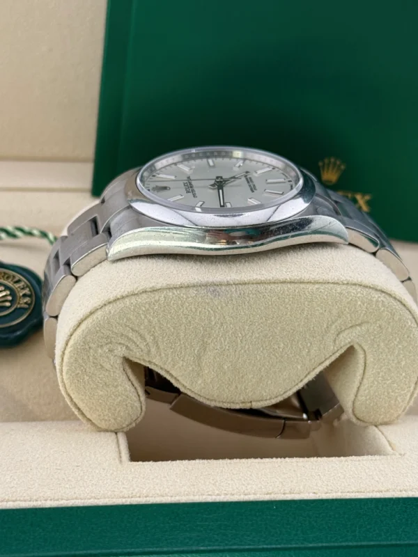 Rolex Oyster Perpetual - 114300 - immagine 3